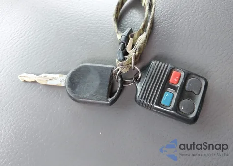 2005 Ford Expedition Nbx/Xlt from USA, damaged, VIN 1FMPU16505LA92983